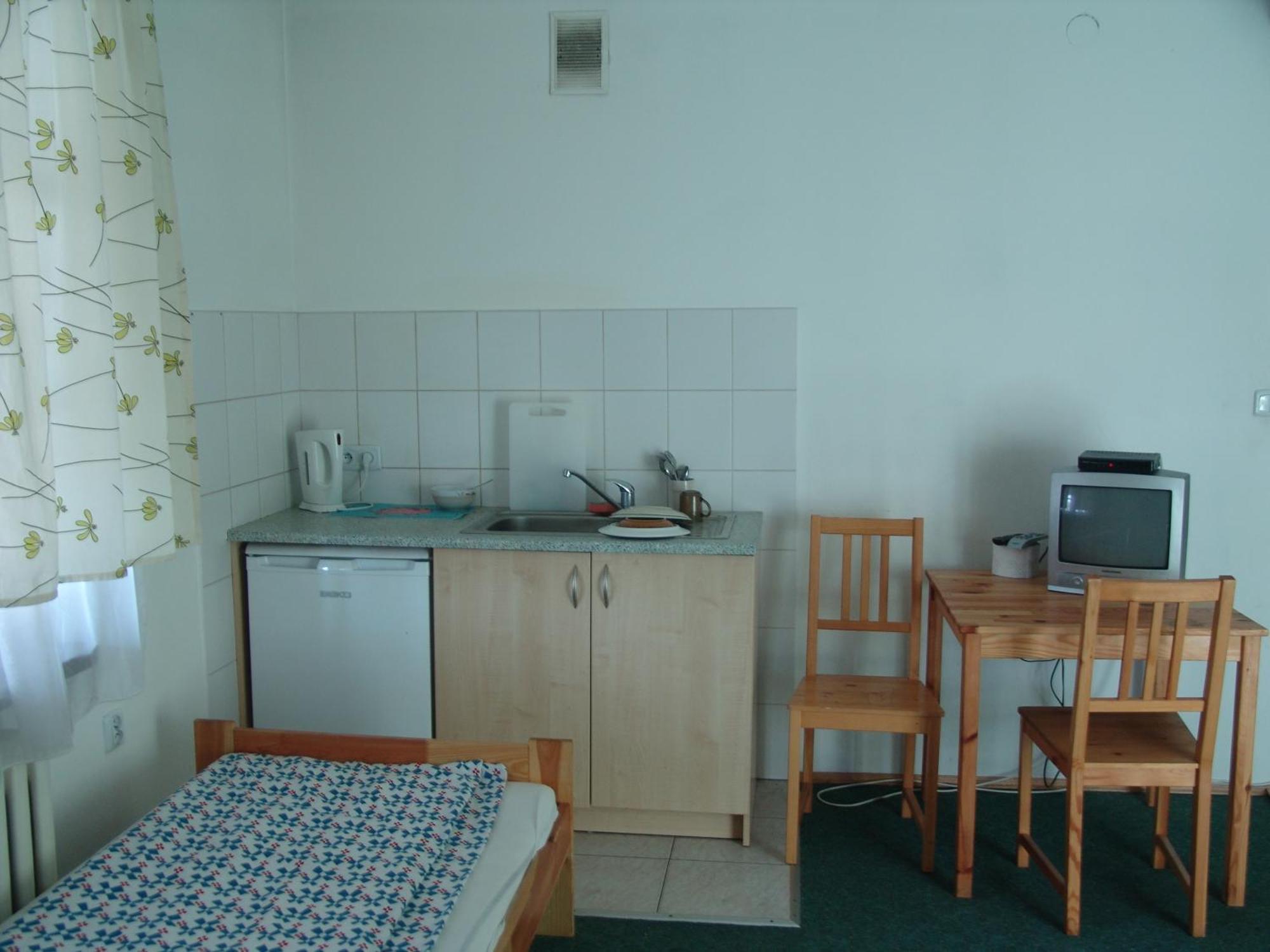 Hostel Victoria คราคูฟ ภายนอก รูปภาพ
